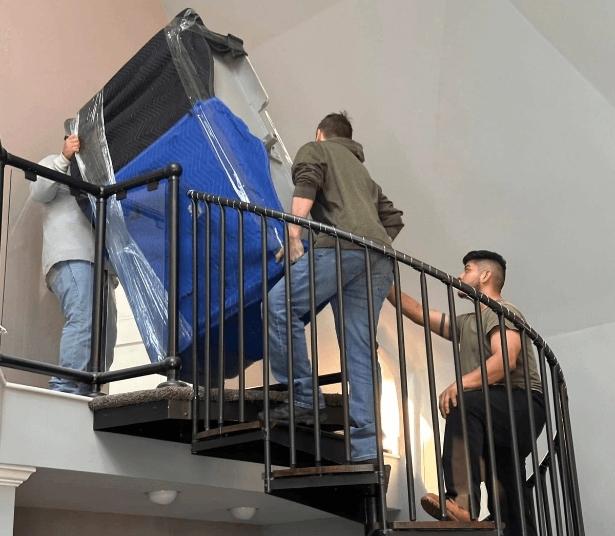 Spina's Moving Services team ensuring customer satisfaction